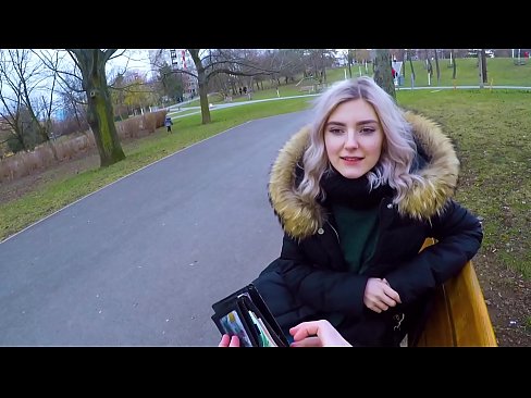 ❤️ Глотает горячую сперму незнакомца за деньги - минет в парке от Eva Elfie ☑ Анальное порно на prendiporno.ru ❤
